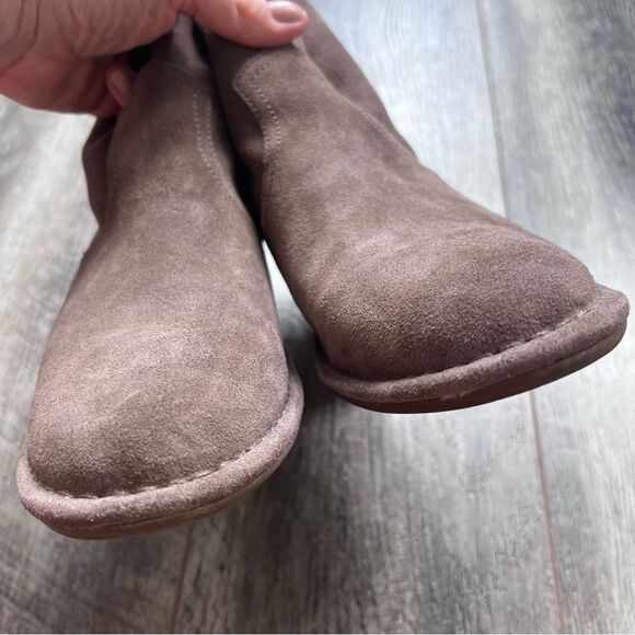 UGG Bandara Suede Ankle Boot Taupe Size 9 Zipper Leather Heel Boots - Picture 13 of 13